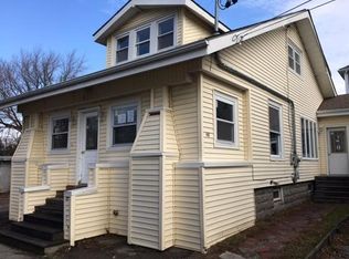 48 Vallonia Ter, Fall River, MA 02724