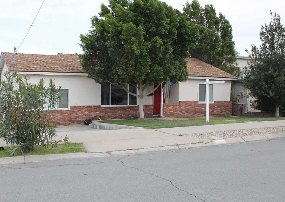1st image of 417 N Cuyamaca St N