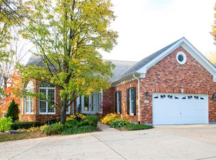 604 Spyglass Summit Dr, Chesterfield, MO 63017