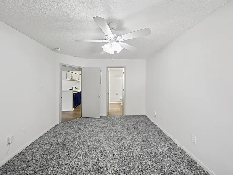 Aventura Dunwoody — Photo 26