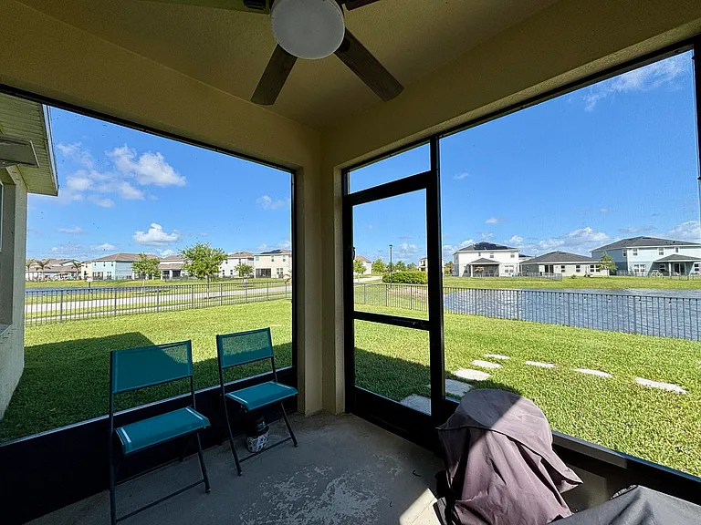 10736 SW Prato Way — Photo 12