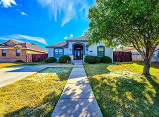 2673 Crown View Dr, Eagle Pass, TX 78852