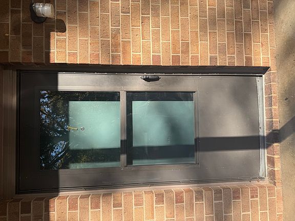 4th image of 245 College Park Dr #7