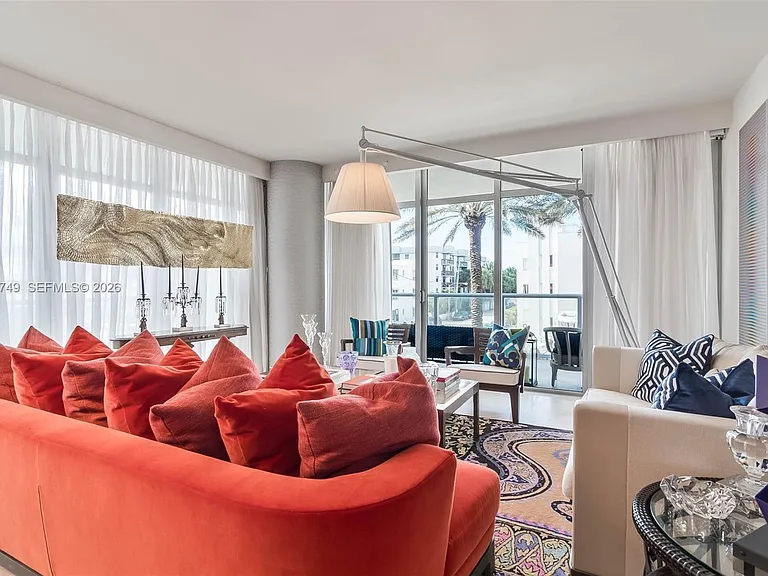 3737 Collins Ave #S-203 — Photo 8