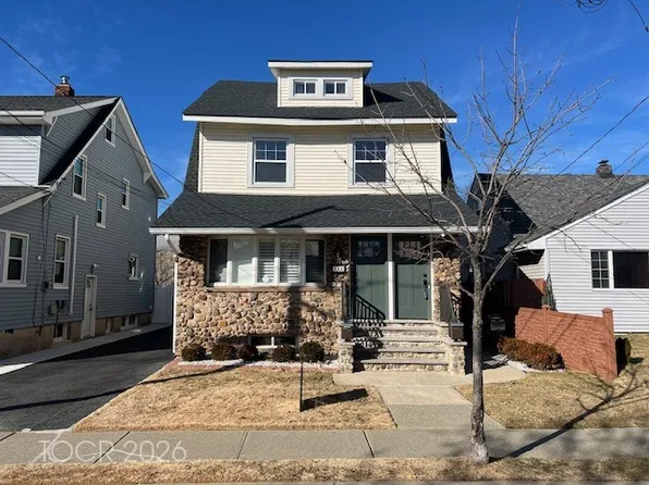 324 2nd St Floor 2, Carlstadt, NJ 07072