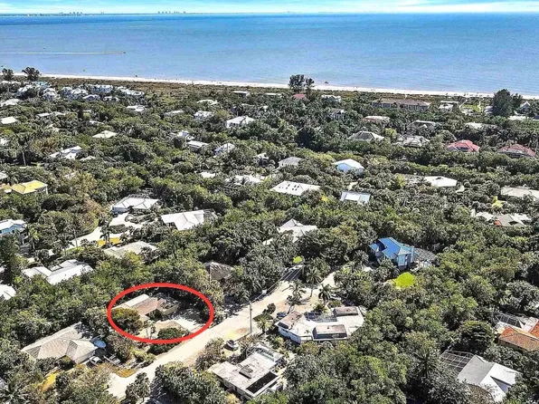 1105 Skiff Pl, Sanibel, FL 33957