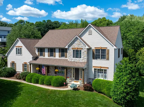 2798 Wimbledon Ln, Lancaster, PA 17601