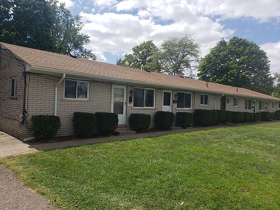 4th image of 4025 Edmund St #4025