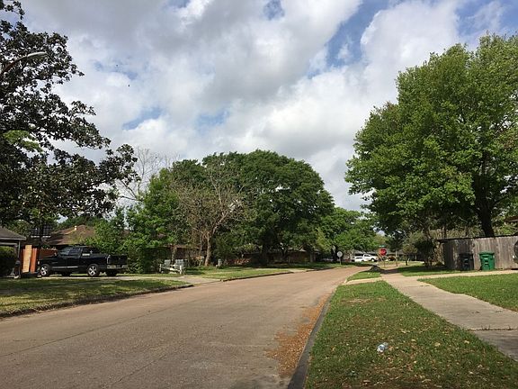 5th image of 5506 Meadow Creek Ln