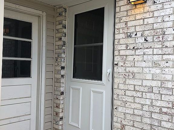 4th image of 2621 Piccadilly Ct