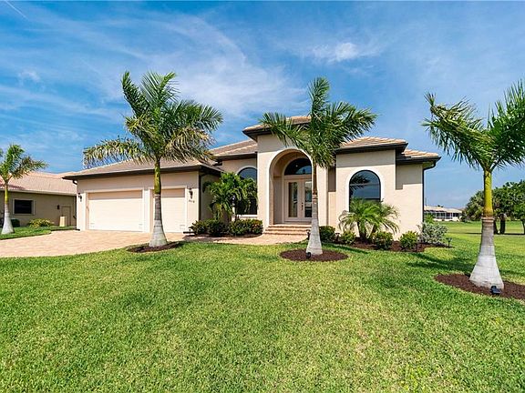 2nd image of 2058 Padre Island Dr