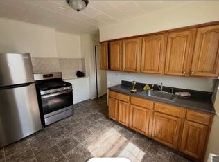 (Undisclosed Address), Yonkers, NY 10705