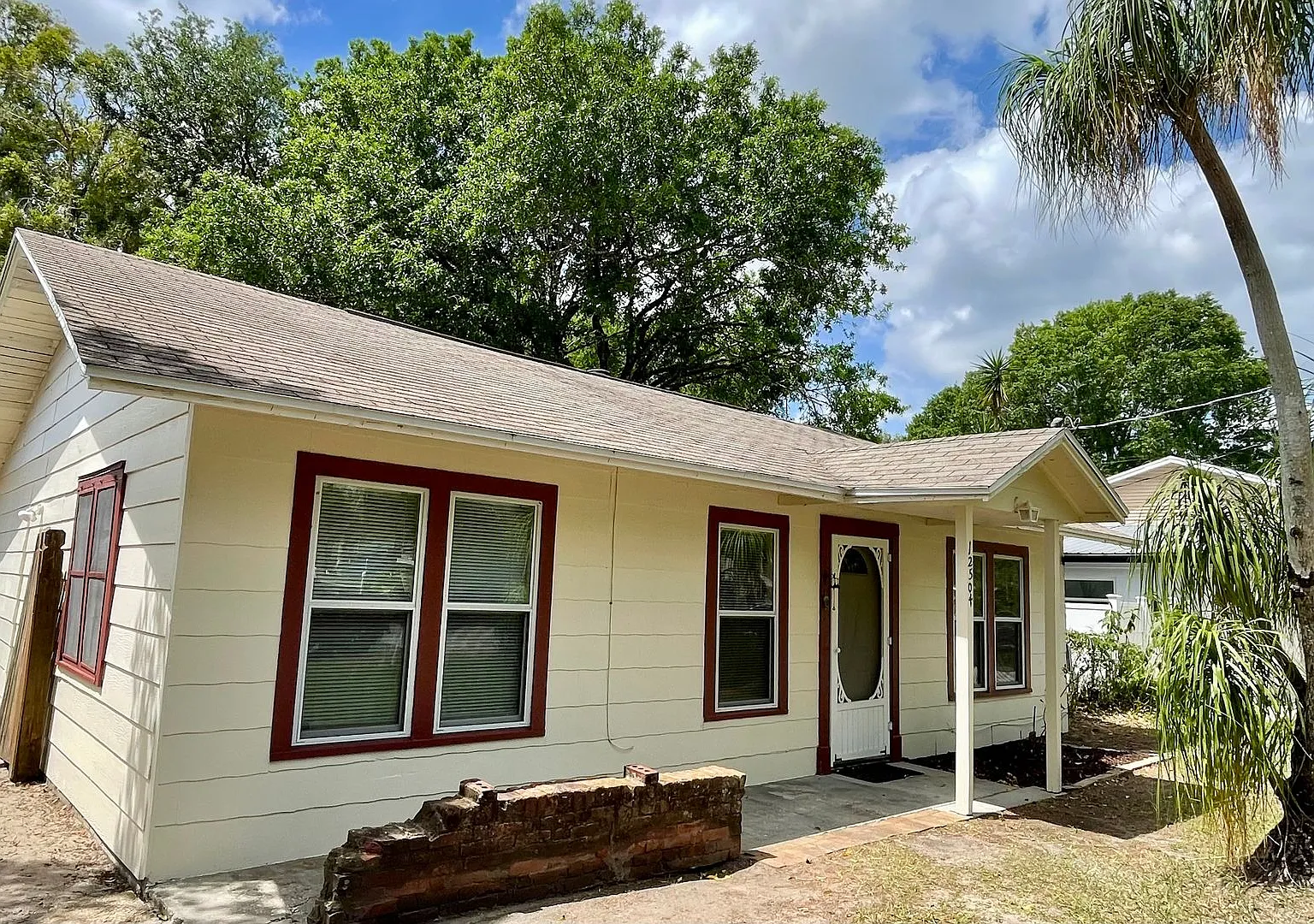 2 Bedroom 2 Bathroom Home on Pine Lake! — Photo 2