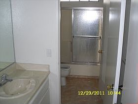 5th image of 1722 E G St APT A