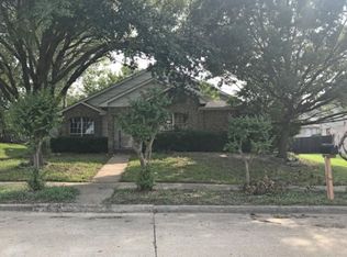 12706 Hilltop Dr, Balch Springs, TX 75180