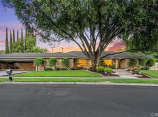 5910 Victoria Ave, Riverside, CA 92506