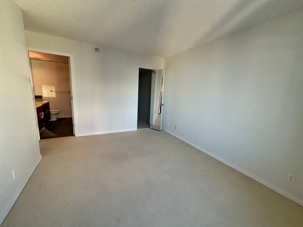 2 bedroom rental in Vancouver — photo 9
