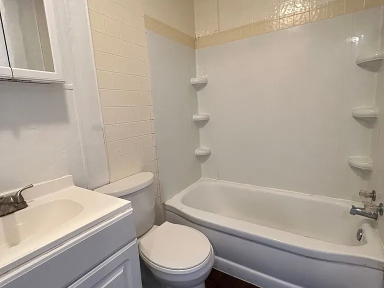349 E Front St — Photo 3