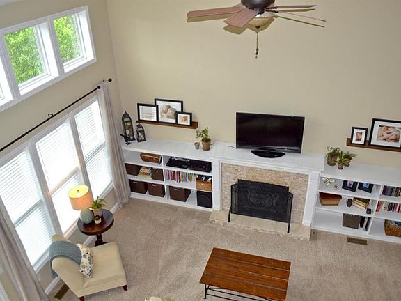 5th image of 5877 Lakemont Dr