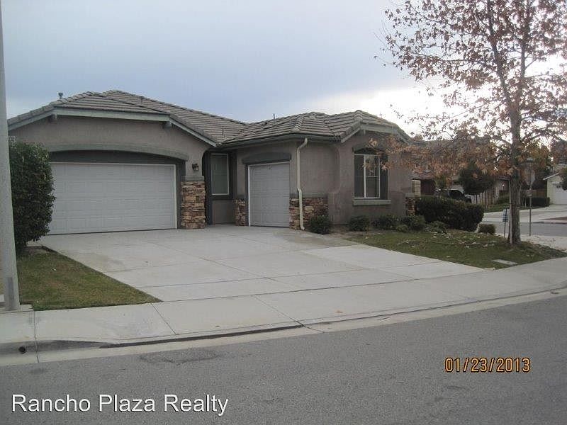1st image of 29280 Moon Hill Ct
