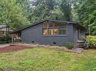 1144 Greenbriar Cir, Decatur, GA 30033