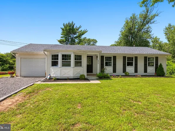 263 Egg Harbor Rd, Sewell, NJ 08080
