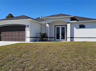 4706 6th St W, Lehigh Acres, FL 33971