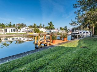 1343 52nd Ave NE, Saint Petersburg, FL 33703
