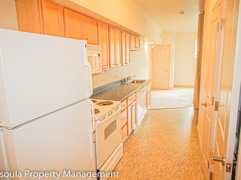 2nd image of 825 W Spruce St APT 207