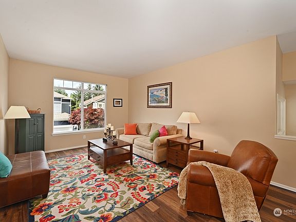 5th image of 11325 NE 117th Street