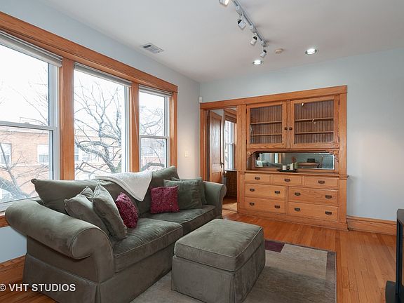 2nd image of 3338 N Paulina St #3S