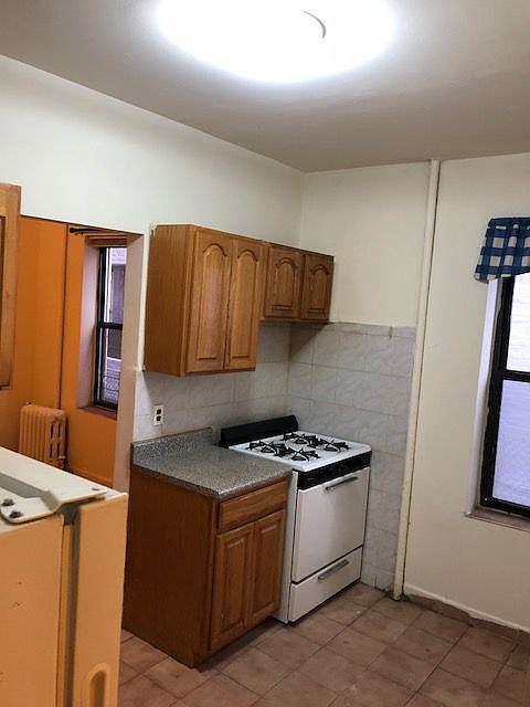 1st image of 3234 41st St APT 1E