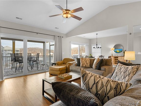 4th image of 20332 Timberlake Village Ln #1542