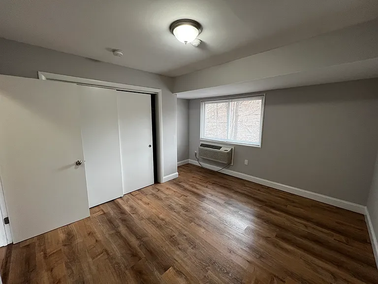 36 & 38 & 40 Oak — Photo 17
