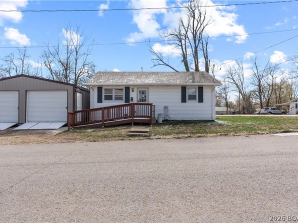 424 W 7th St, Eldon, MO 65026