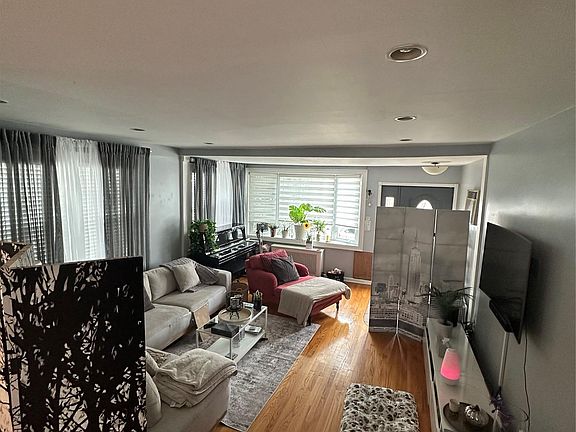 5th image of 8021 62nd Street