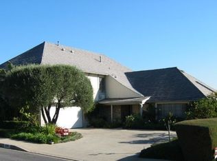 5240 Los Diegos Way, Los Angeles, CA 90027