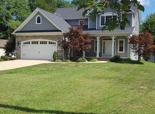 145 Clairmont Dr, Painesville, OH 44077