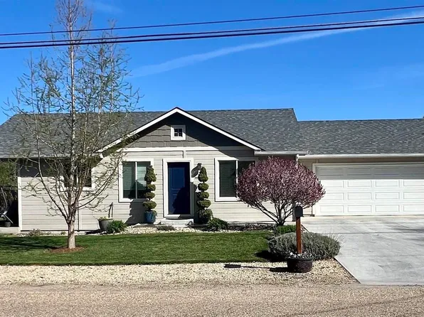 1518 E Florida Ave, Nampa, ID 83686