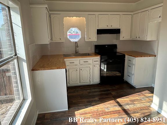 5th image of 1108 S Atlanta Pl