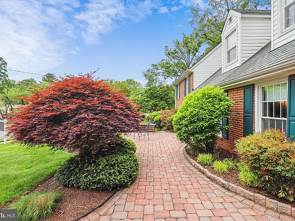 4th image of 4504 Libbey Dr