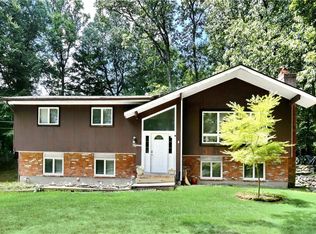 15 Rodman Ct, Spring Valley, NY 10977