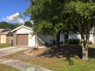 1015 Pine Ridge Cir, Brandon, FL 33511