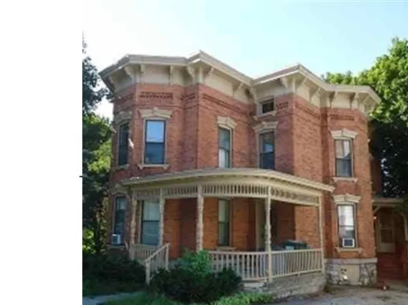 44 Cliff St, Canajoharie, NY 13317