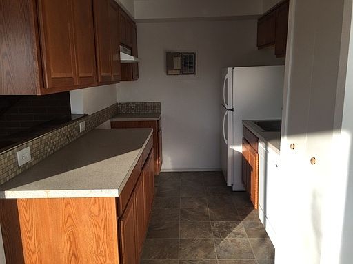 4th image of 1215 W Ivy Ave APT 302
