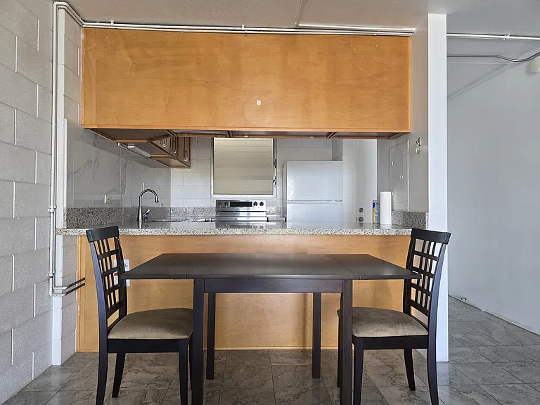 1320 Alexander St #1102 — Photo 1
