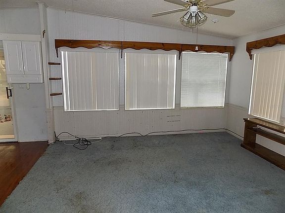 5th image of 9188 Scepter Ave