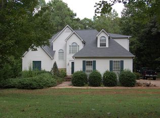 205 Bridgewater Ln, Newnan, GA 30265