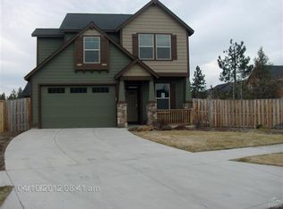 19589 SW Hollygrape St, Bend, OR 97702