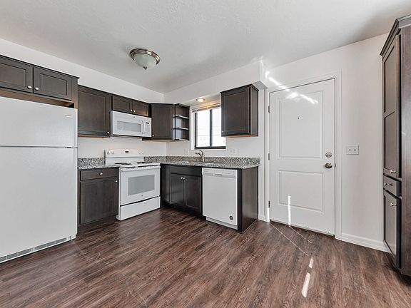 2nd image of 532 W 4925 S Unit 532